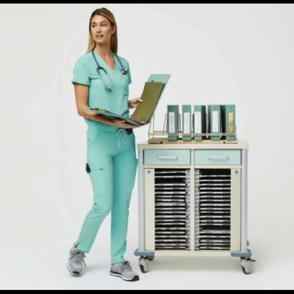 Figs Fresh Aqua Catarina Top - Picture 5 of 6